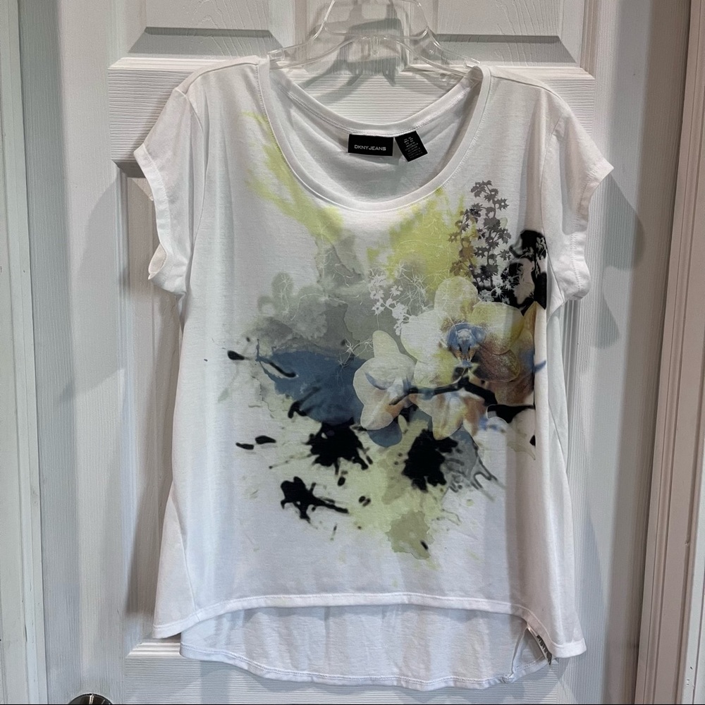 DKNY jeans floral t-shirt